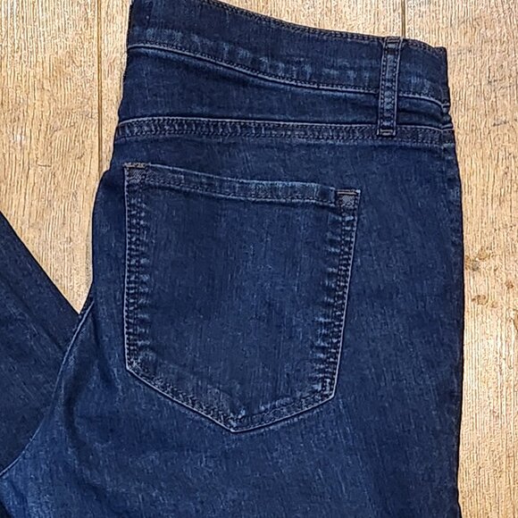 LOFT Women's Tapered Leg Jeans - Sz 10 - Picture 4 of 6